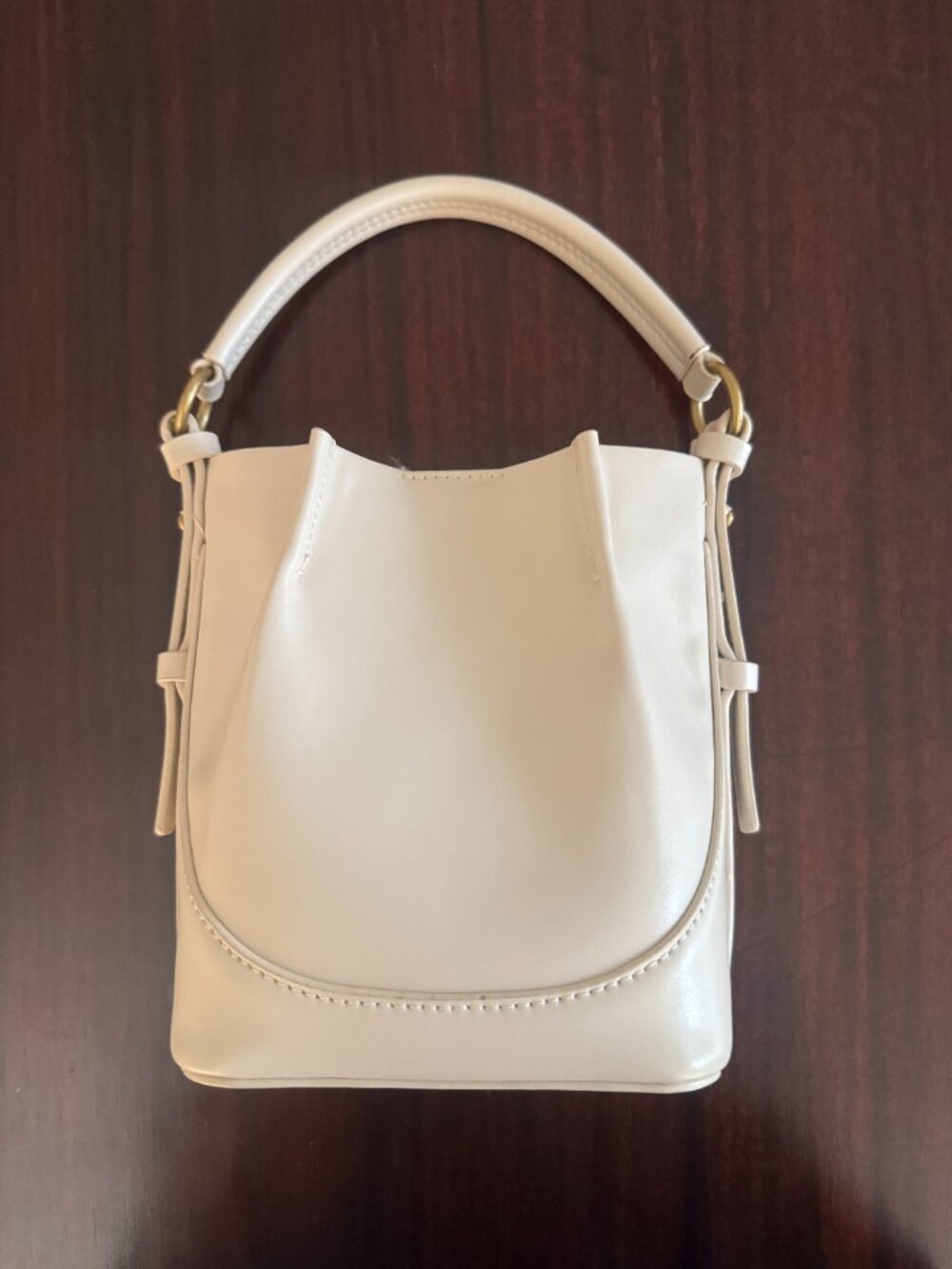 Zara - TOPSTITCHED MINI BUCKET BAG
